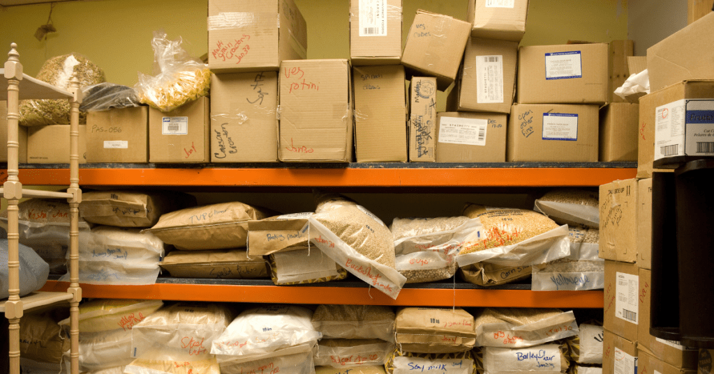 How to Score Big on eBay Without Breaking the Bank blog graphic