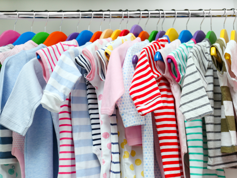 How to Tell if Used Kids’ Clothes Are Still Worth&nbsp;Buying